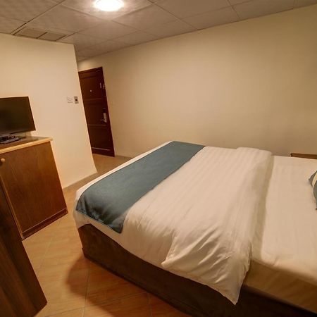 עקבה Crystal Hotel מראה חיצוני תמונה