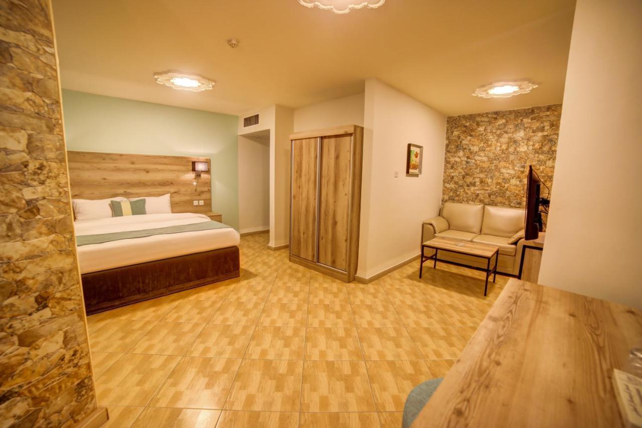 עקבה Crystal Hotel מראה חיצוני תמונה