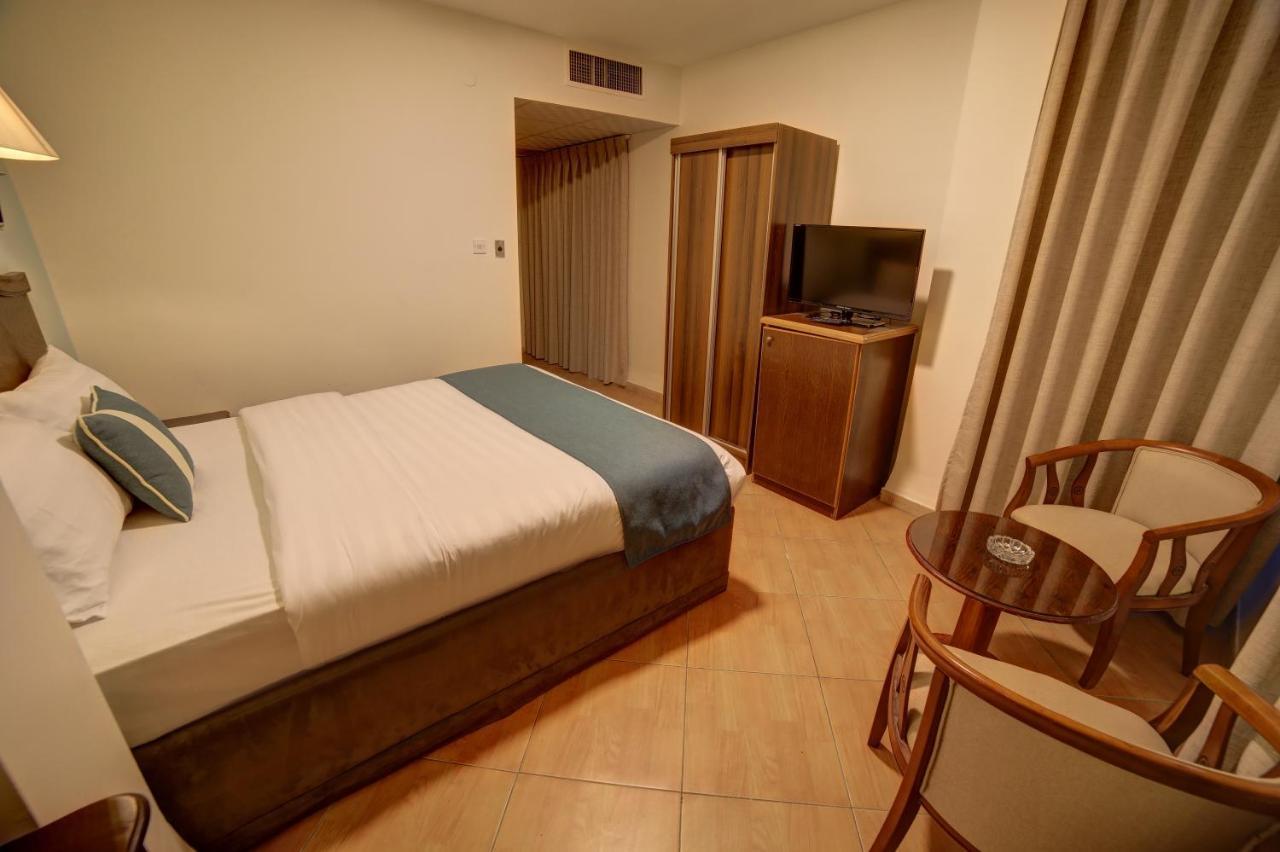 עקבה Crystal Hotel מראה חיצוני תמונה